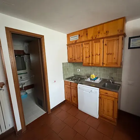 Cervinia 2 Апартаменти *